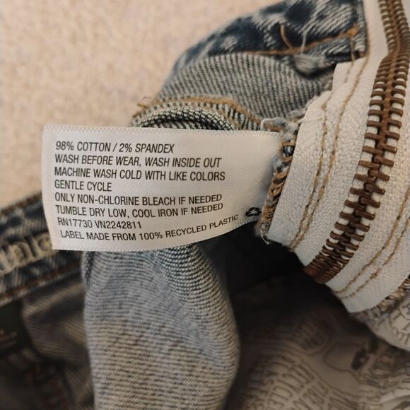 Side Zipper Jeans  Cut Off Fringe Hippie Hipster Boho Women's Size 4 - Picture 9 of 10